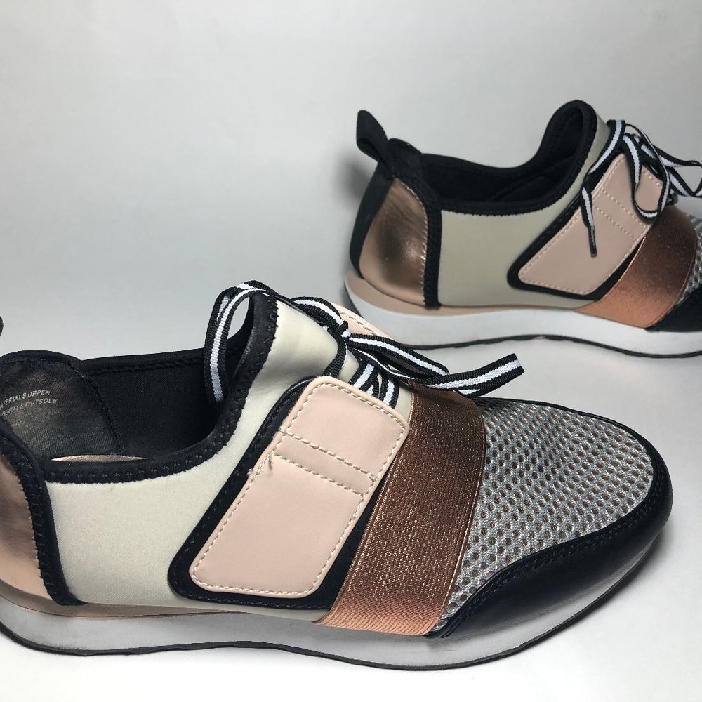 Mossimo Supply Co. Shoes Deena Sneakers Rose Gold